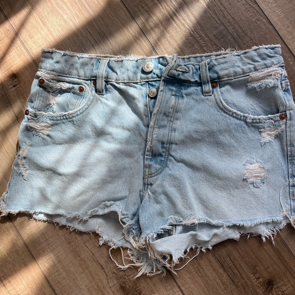 ZARA JEANS SHORTS